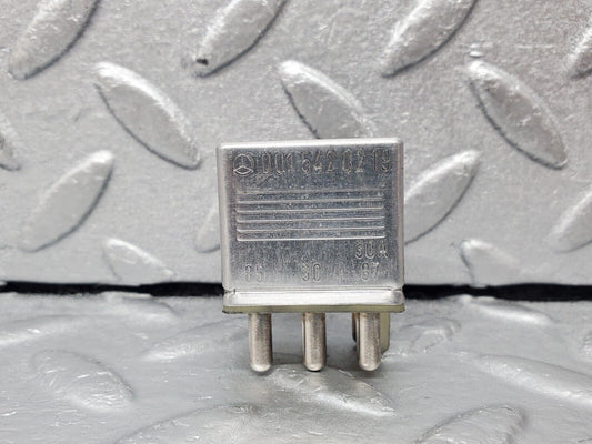 45535 Mercedes-Benz W126 420SE Multi Purpose Relay 0015420219