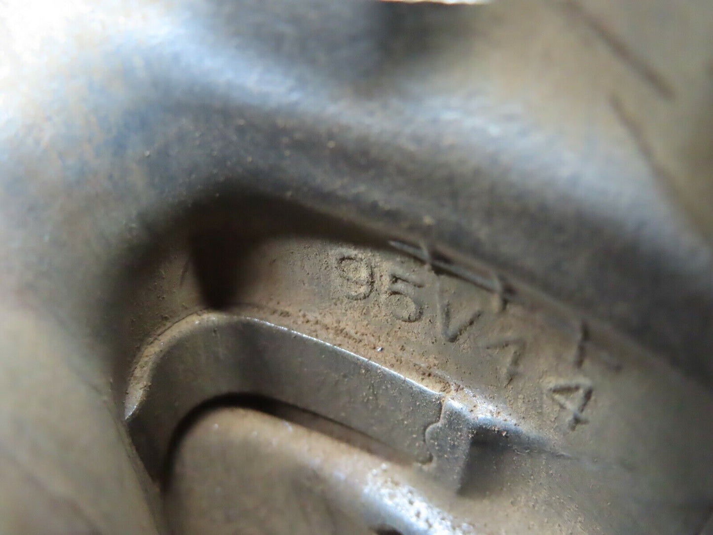 21364 Mercedes-Benz W123 230E Piston With Connecting Rod 95.475 mm