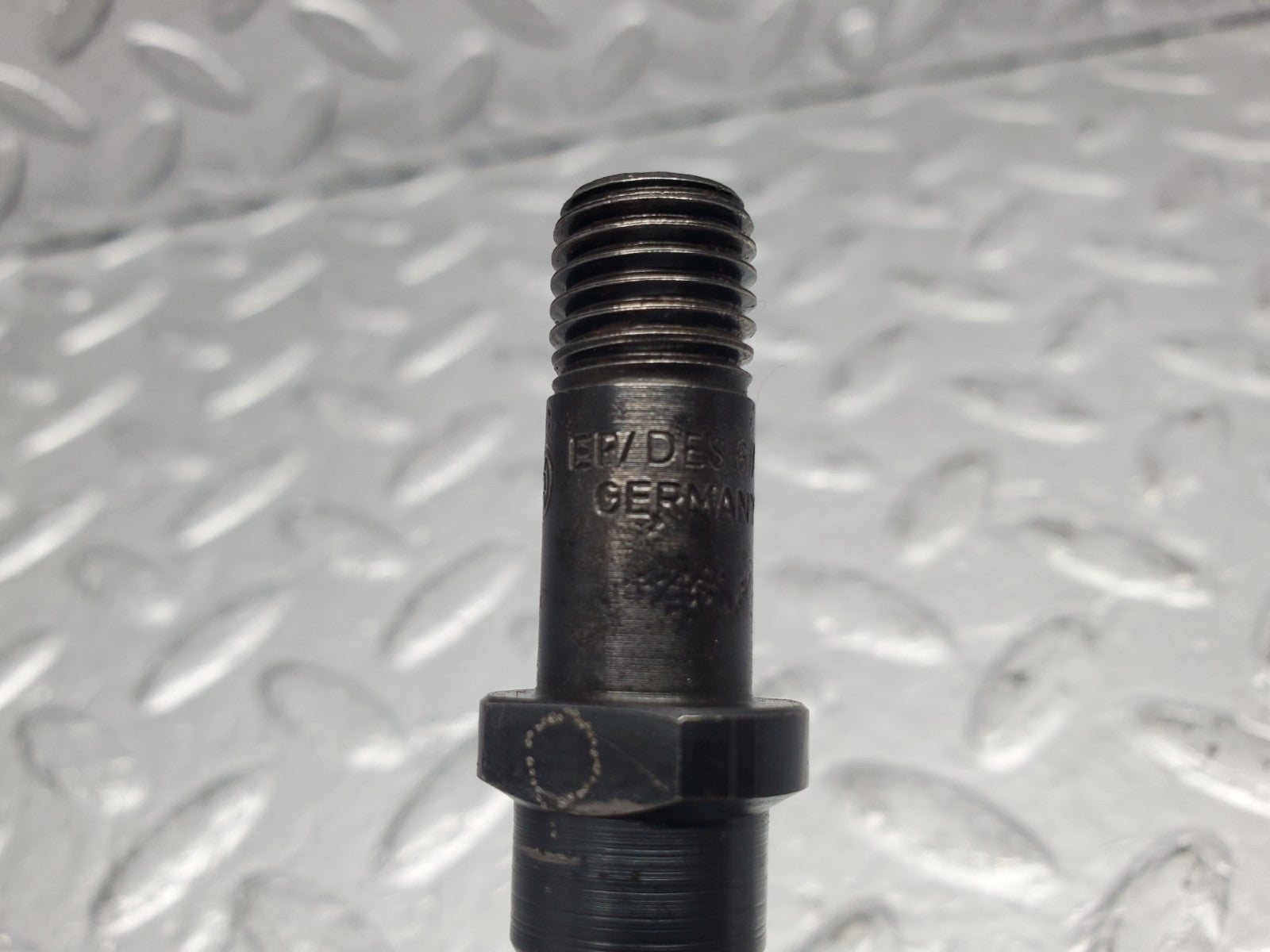 W112 fuel injector used OEM