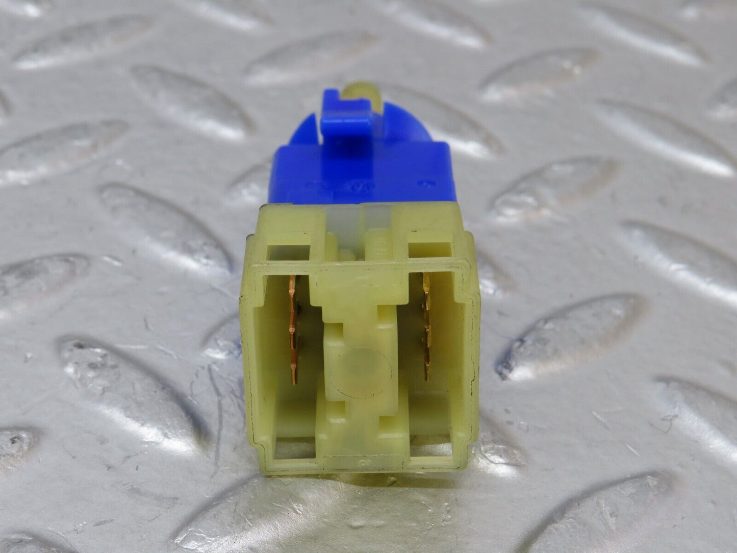 34876 Mercedes-Benz W210 320E Brake Light Switch 0015459509