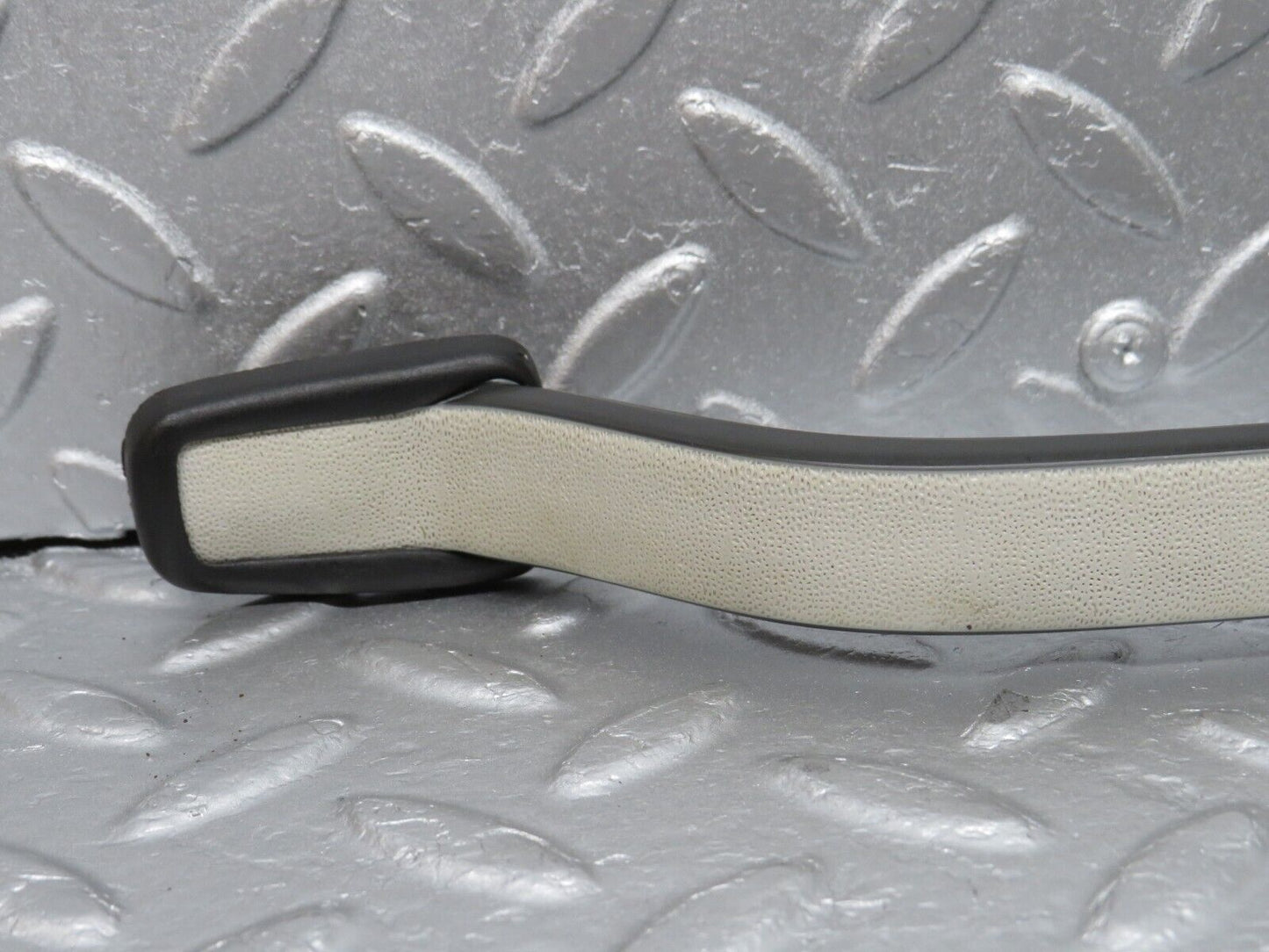 40666 Mercedes-Benz W123 300D Interior Roof Grab Handle Set