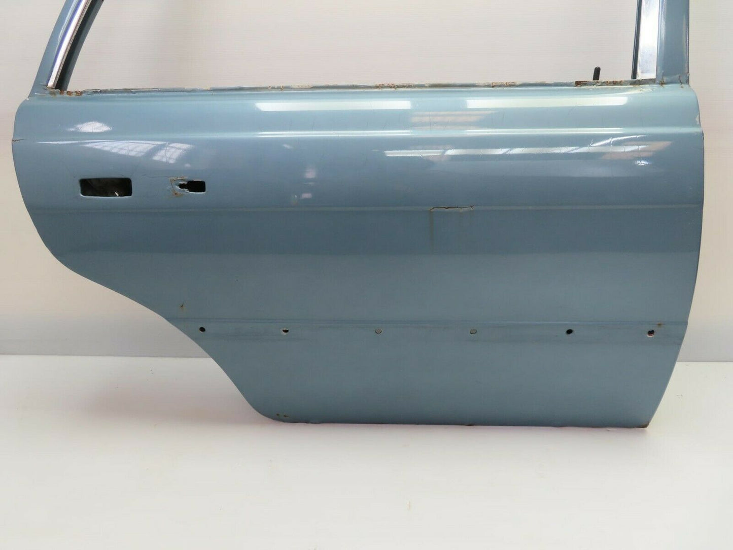 7396 Mercedes-Benz W116 450SE Rear Right Door