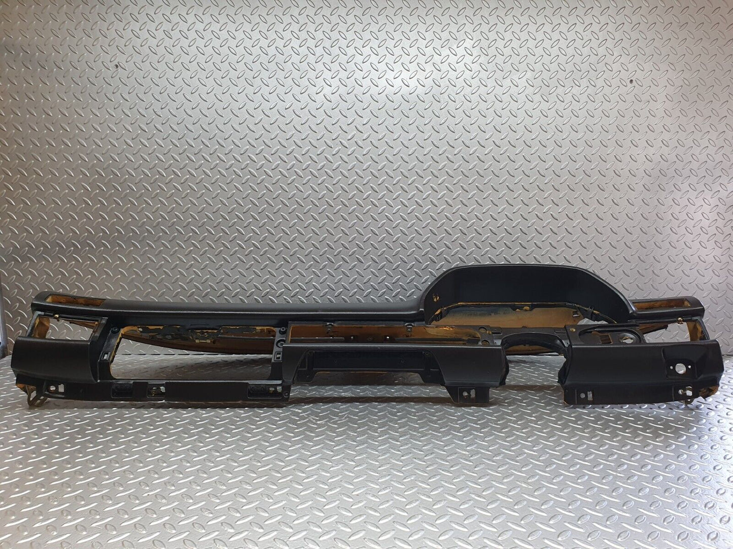43733 Mercedes-Benz C126 380SEC Coupe Dashboard Black