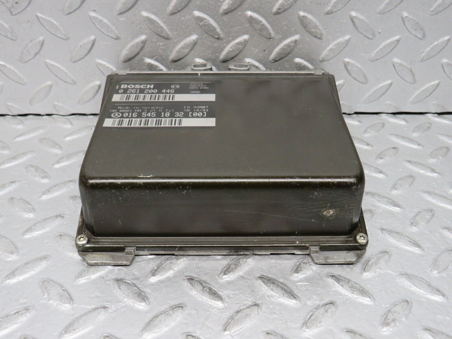 37898 Mercedes-Benz A124 320E Cabriolet Engine Control Unit ECU Bosch 0261200446 0165451832