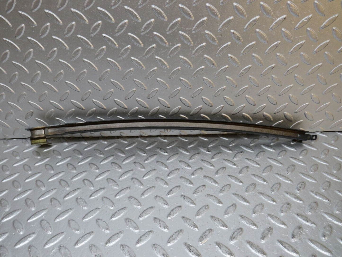 32314 Mercedes-Benz S124 300TE Wagon Rear Right Door Window Channel