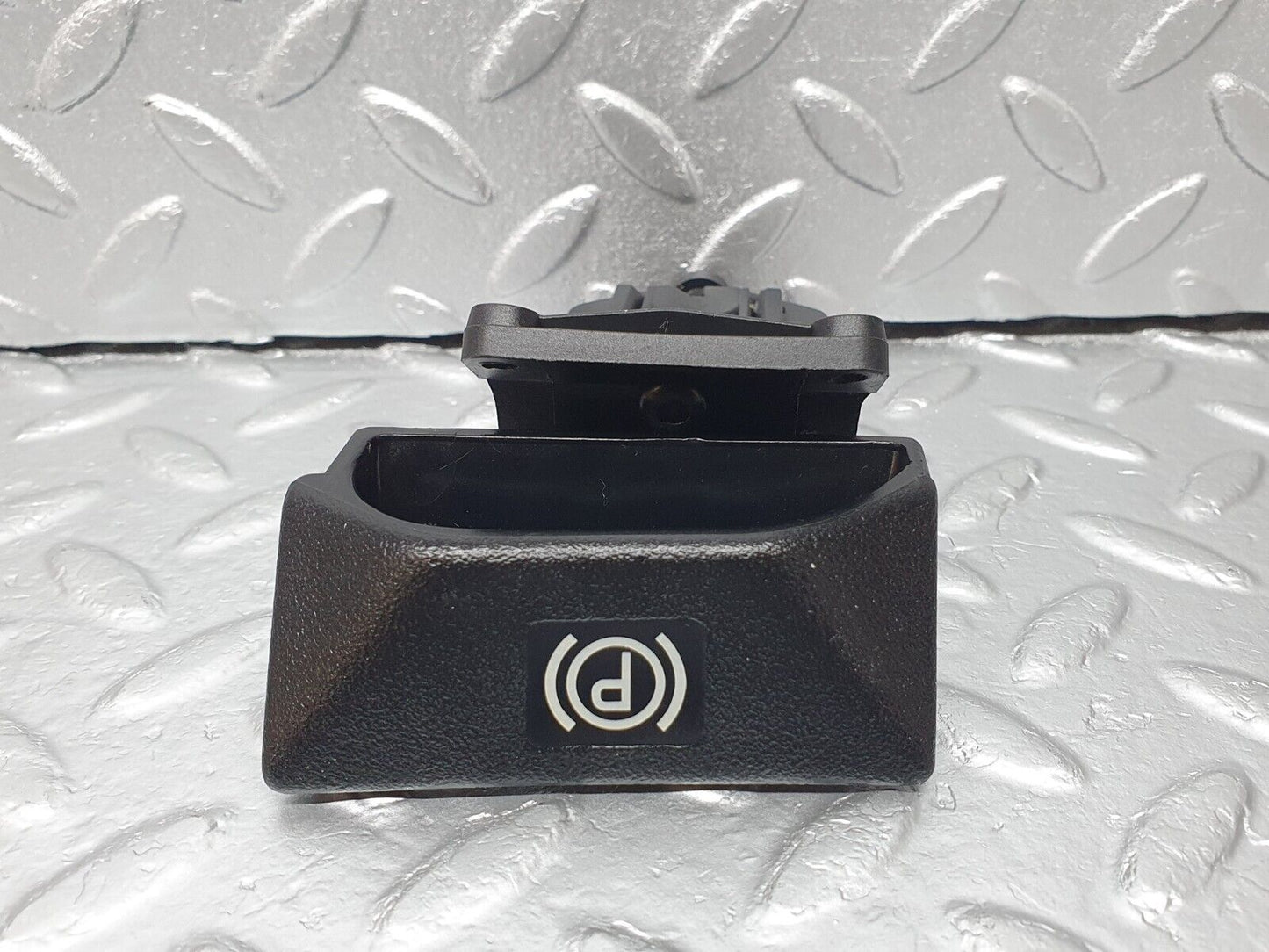 41859 Mercedes-Benz W202 C200 Parking Brake Release Handle 2024270520 2024270312