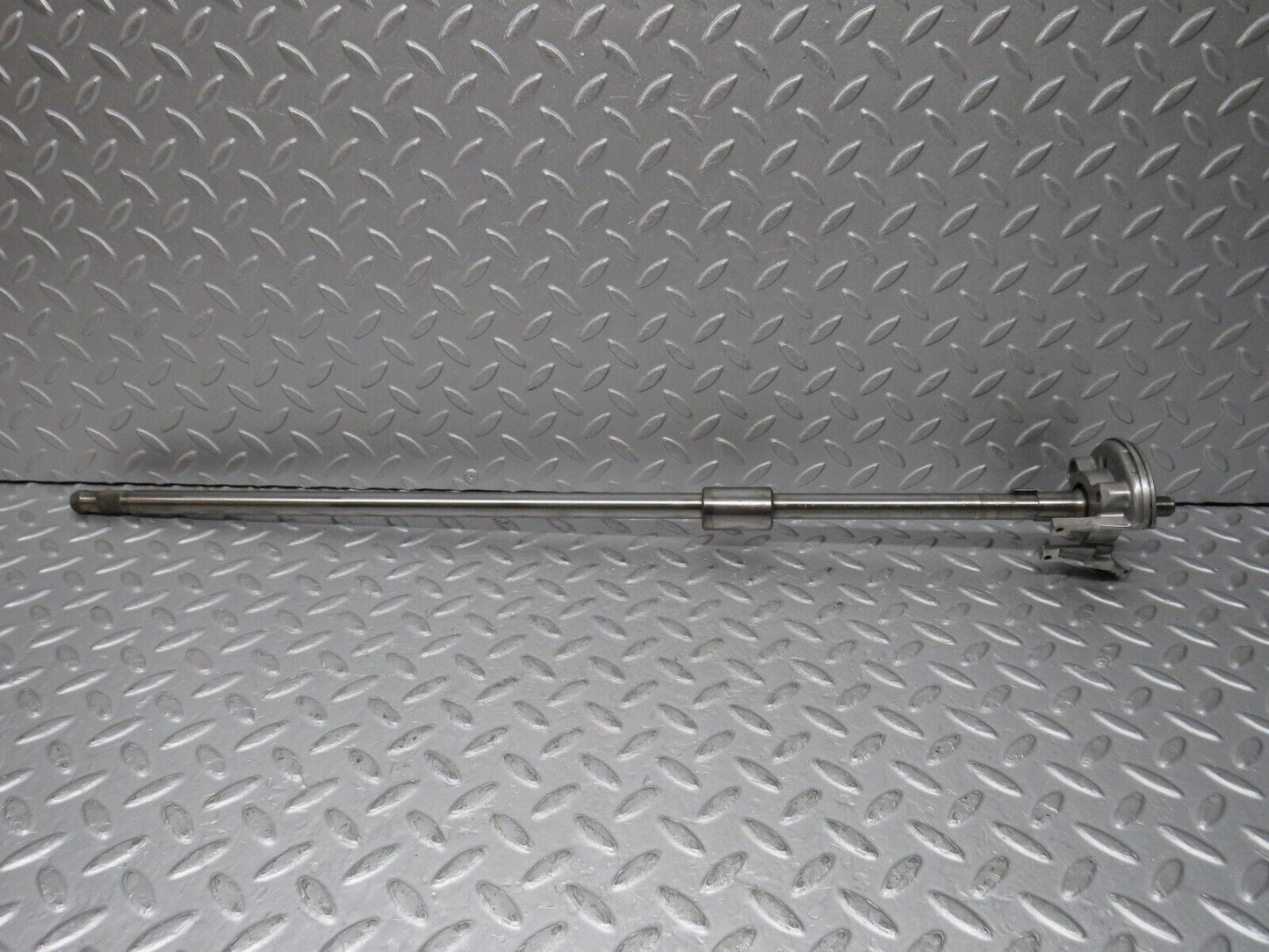 35915 Mercedes-Benz W108 Steering Column Shaft 1114620628