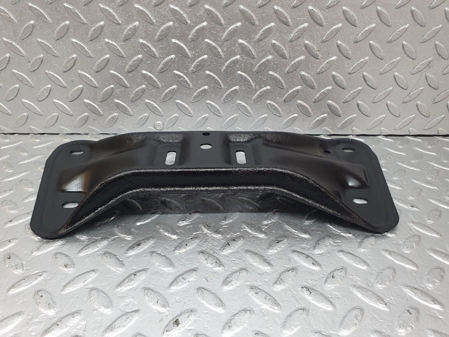 43894 Mercedes-Benz C123 230CE Coupe Gearbox Mount Bracket