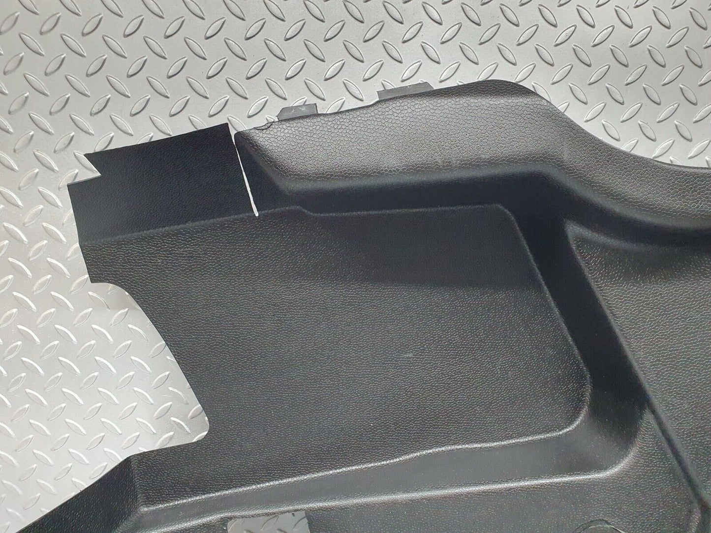 41477 Mercedes-Benz W124 200E Trunk Cover Panel Left Side 1246900730