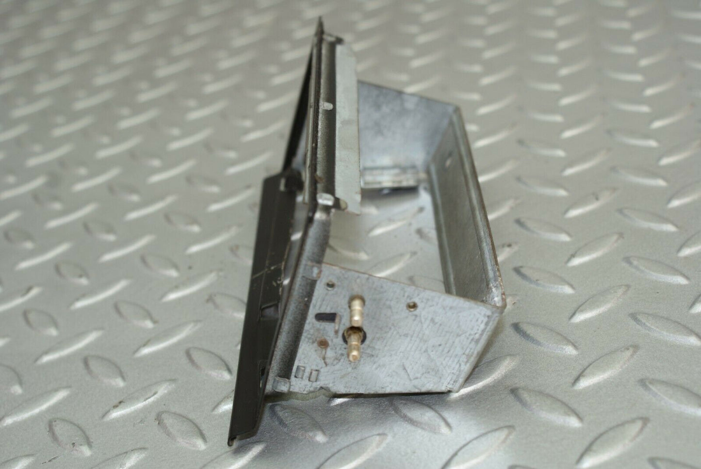 2551 Mercedes-Benz W116 350SE Ashtray Frame