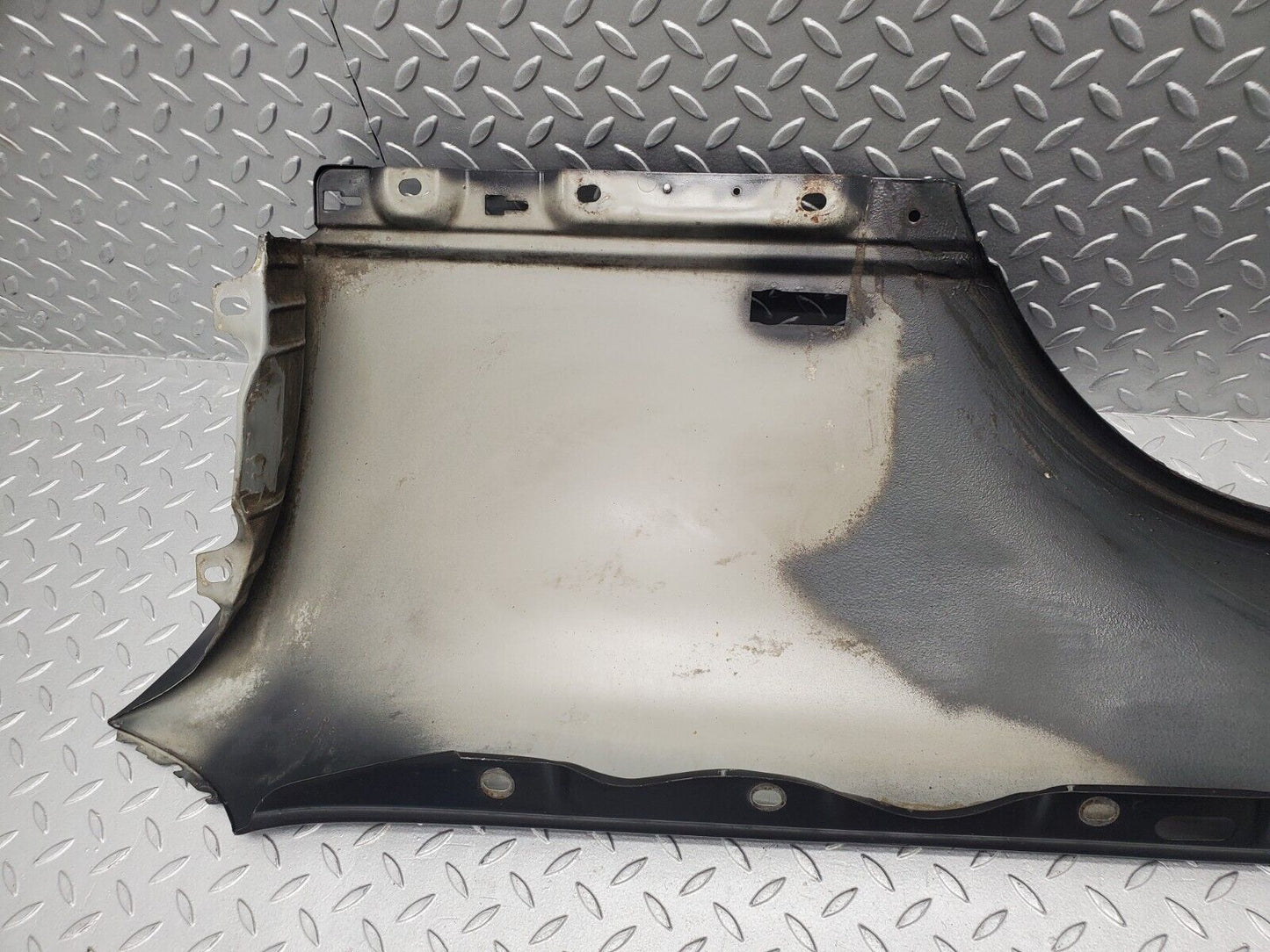 46126 Mercedes-Benz R129 Front Right Wing Fender