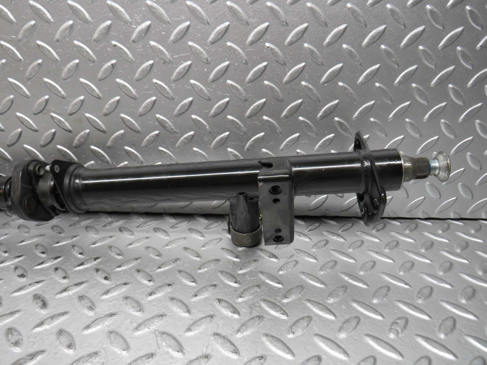 W124 Coupe steering column used OEM