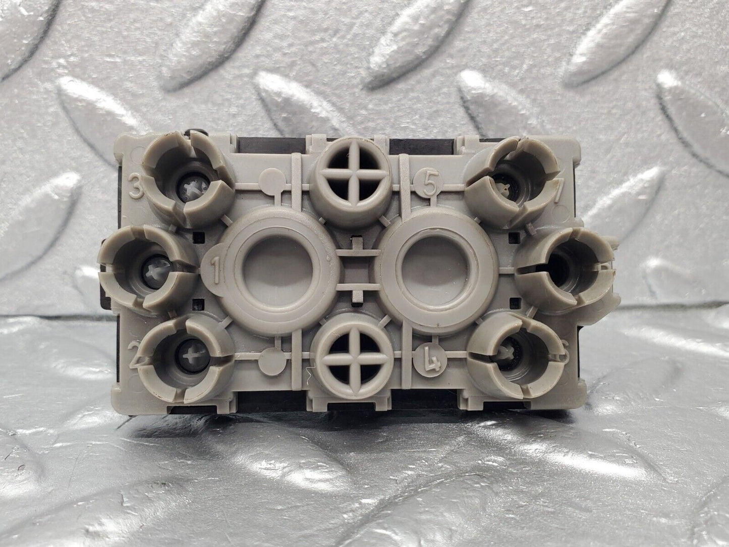 46932 Mercedes-Benz R129 320SL Coupe Engine Vacuum Valve 1298003178