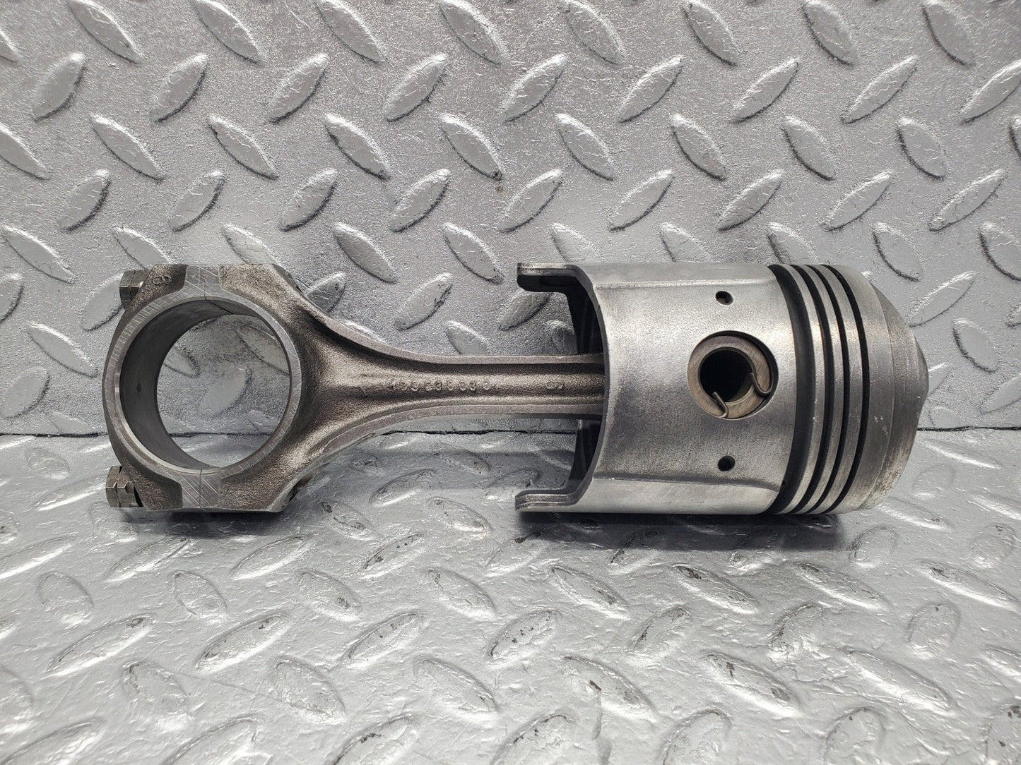 W112 piston and connecting rod used OEM