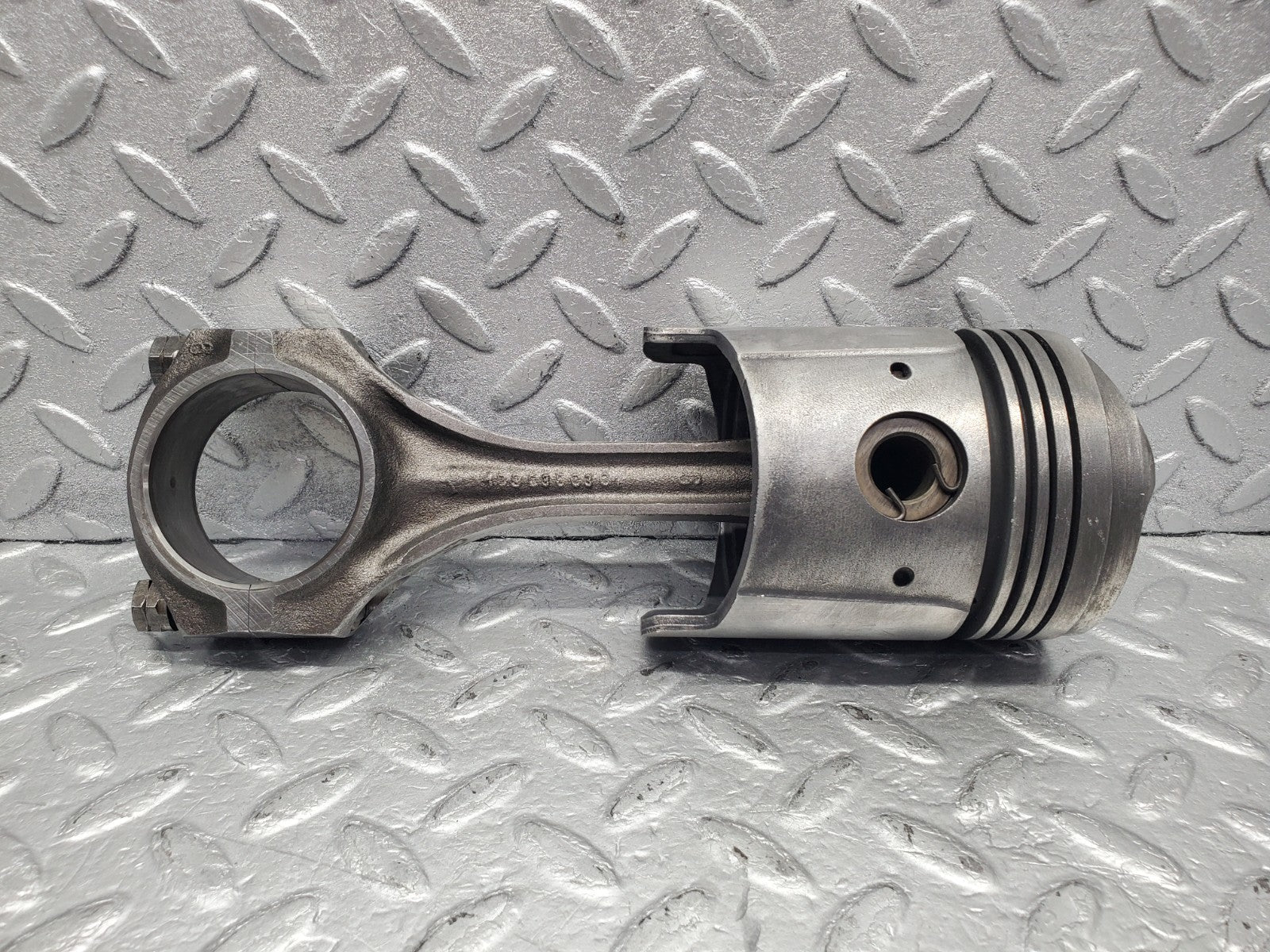 W112 piston and connecting rod used OEM