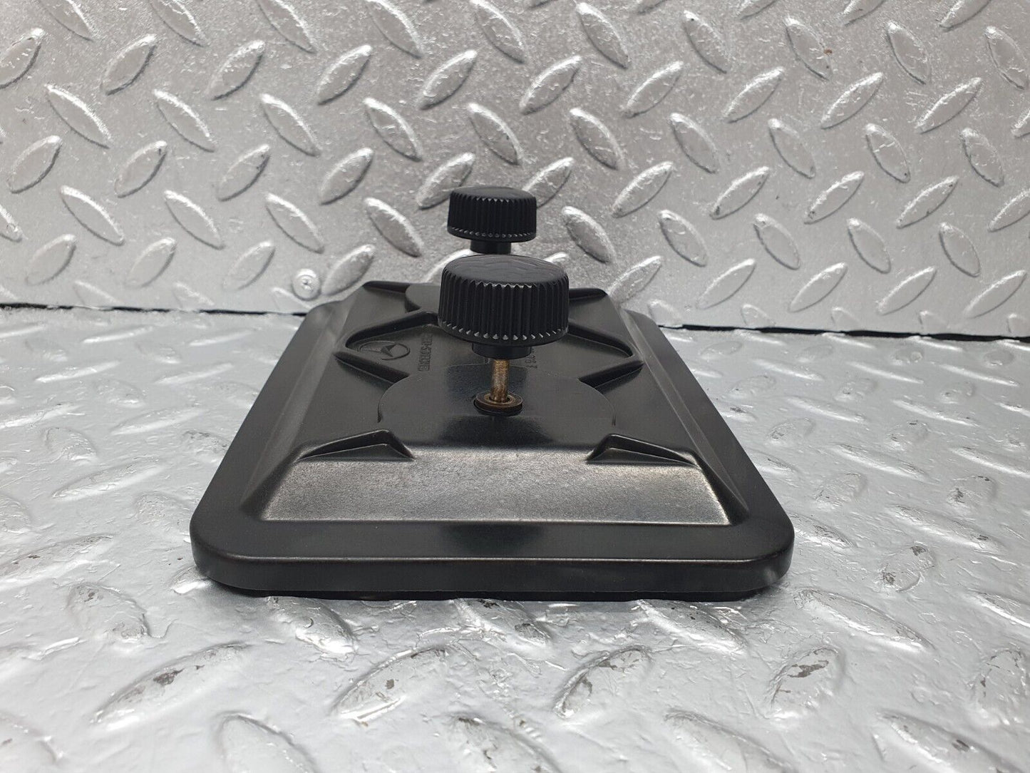 43908 Mercedes-Benz C123 230CE Coupe Fuse Box Cover Lid 1235400082 1235451000