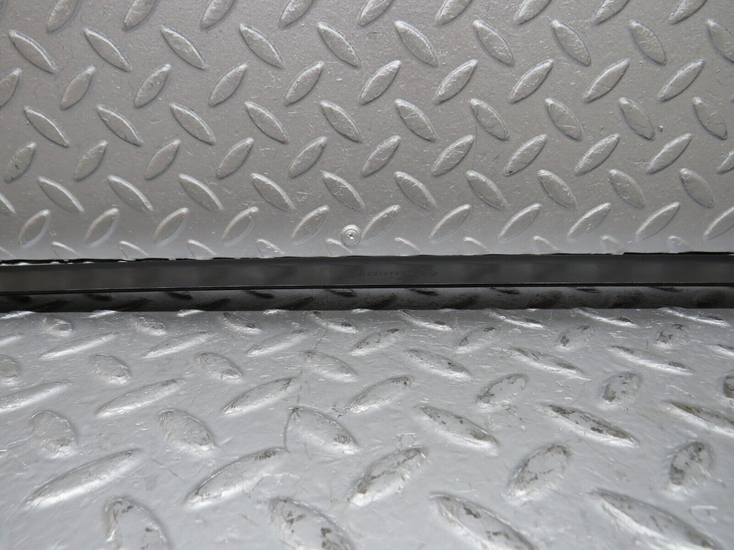 36768 Mercedes-Benz W201 190E 2.0L Fuel Tank Tightening Strap 2014700040