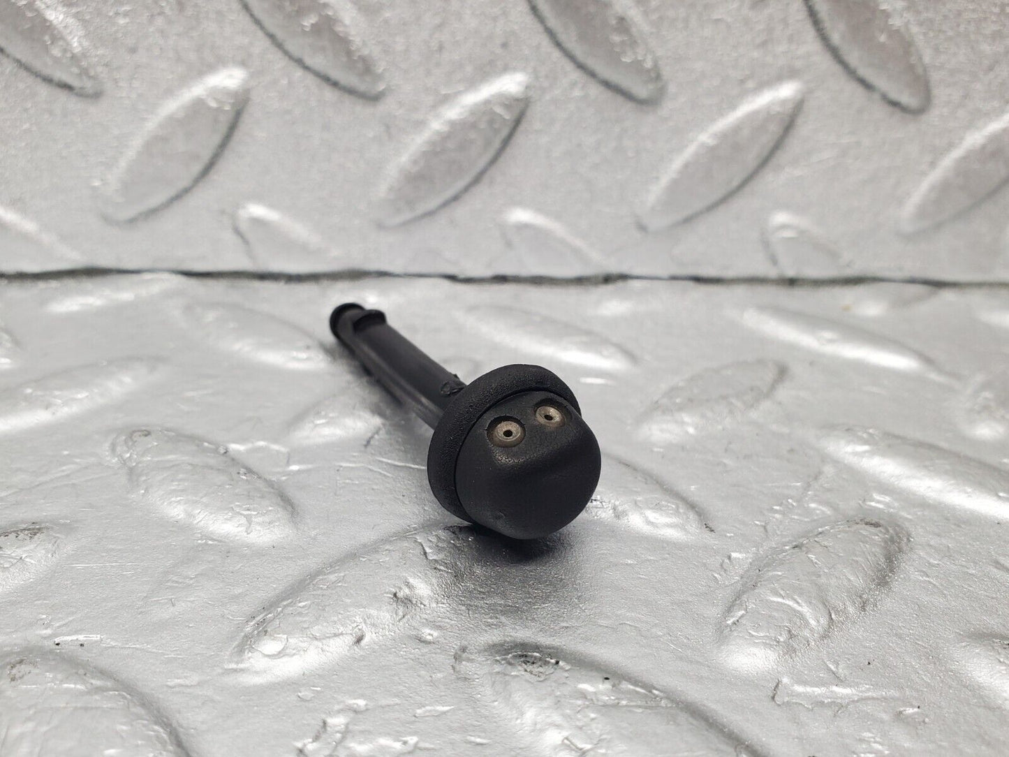 46669 Mercedes-Benz C123 280CE Coupe Windscreen Washer Nozzle