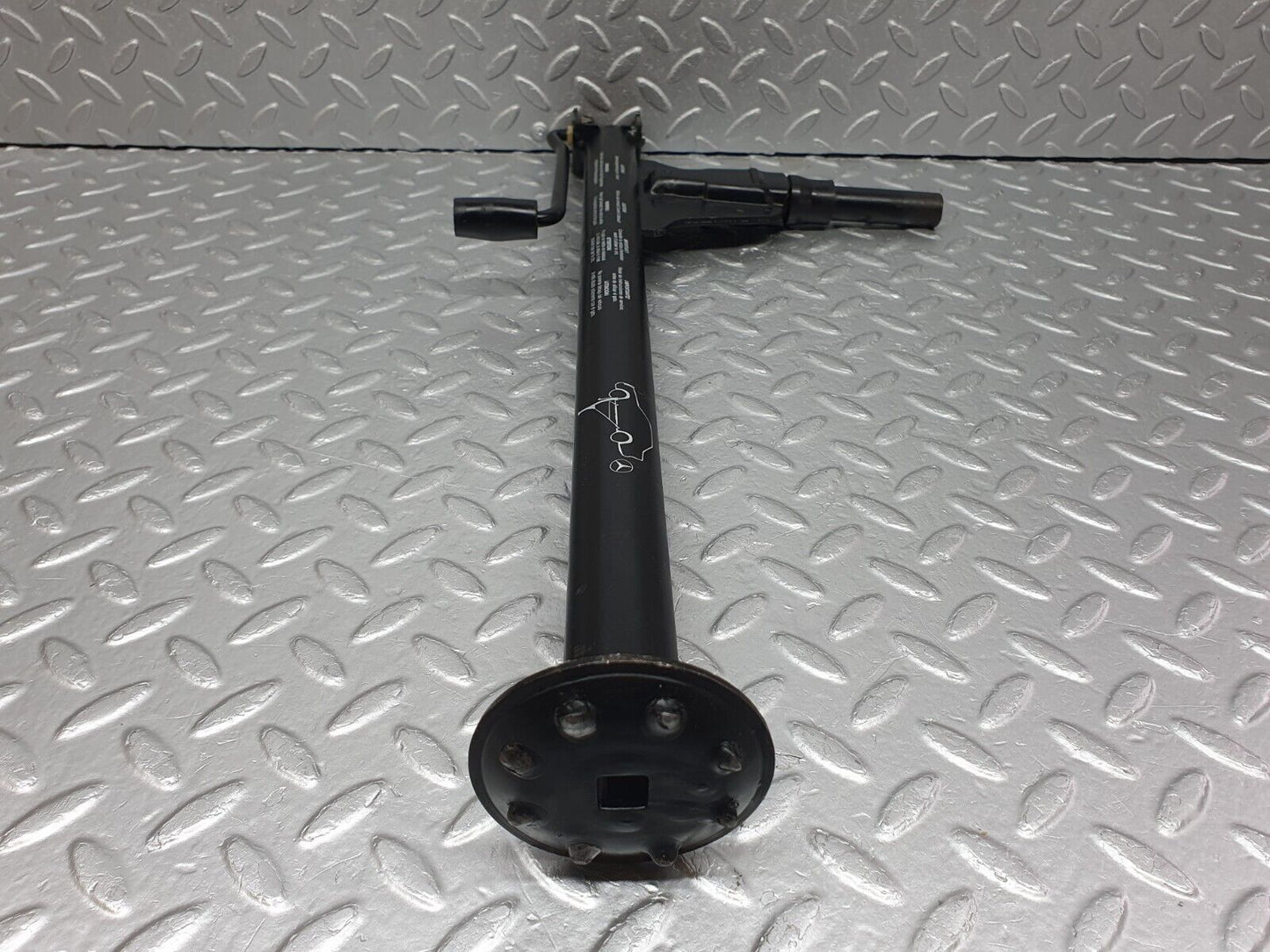41015 Mercedes-Benz W126 300SE Car Jack 1235830715