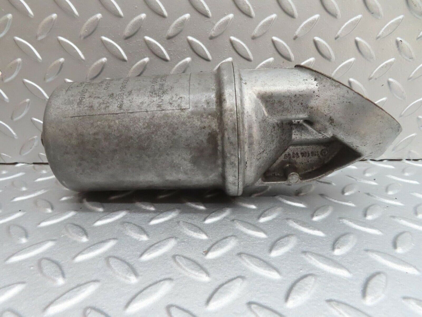 13714 Mercedes-Benz R107 450SL Oil Filter Housing 1161840309
