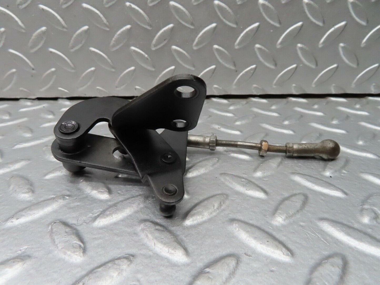18201 Mercedes-Benz W111 220SE Coupe Throttle Linkage