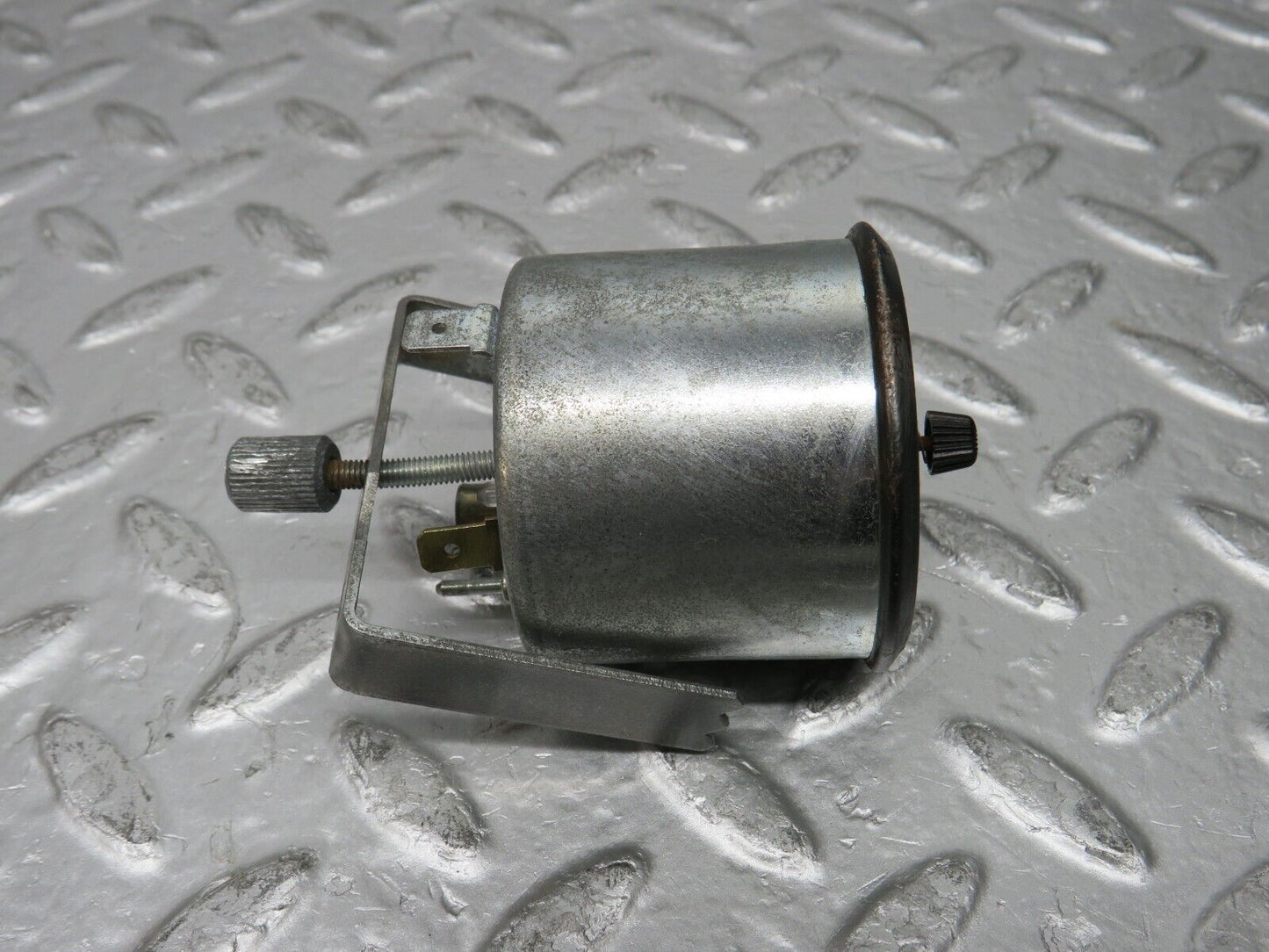 30048 Porsche 924 Dashboard Clock VDO 477919211