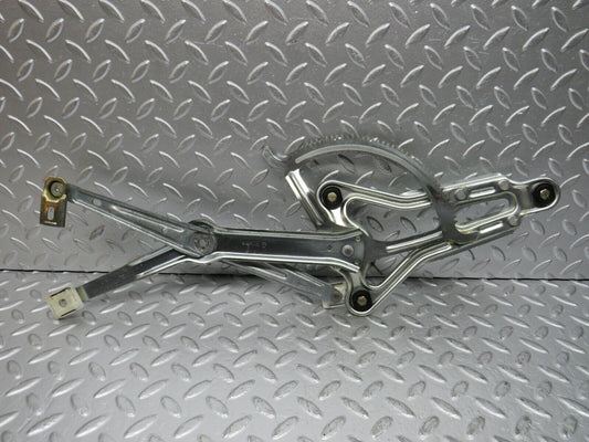 32308 Mercedes-Benz S124 300TE Wagon Front Left Power Window Regulator