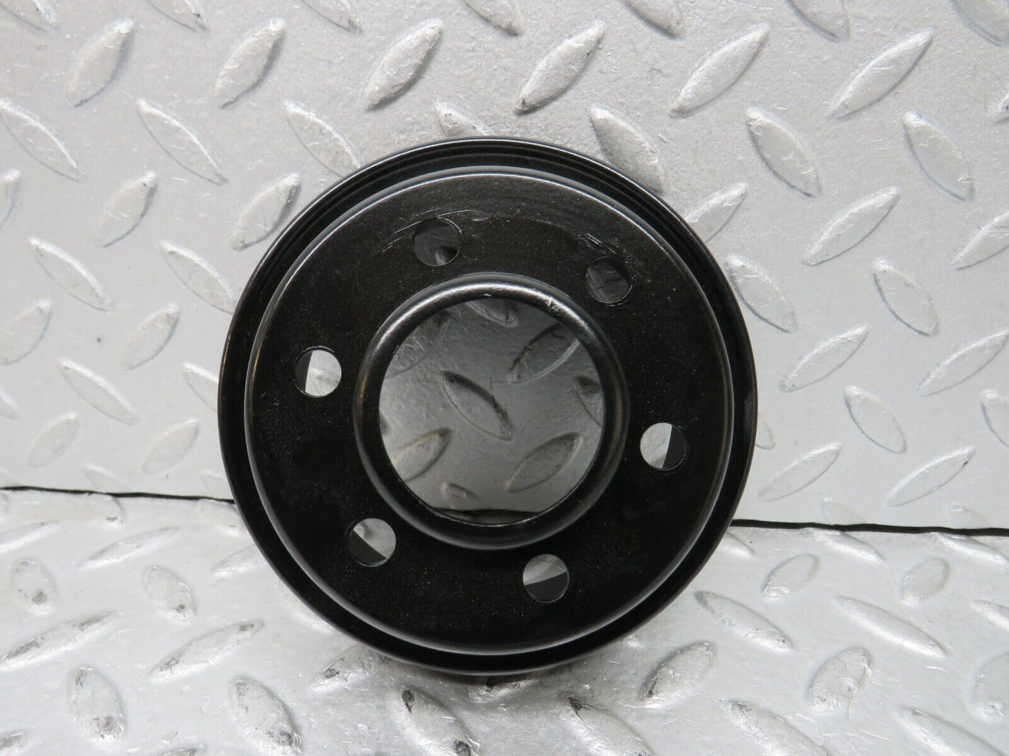 37692 Mercedes-Benz W108 280S Crankshaft Pulley