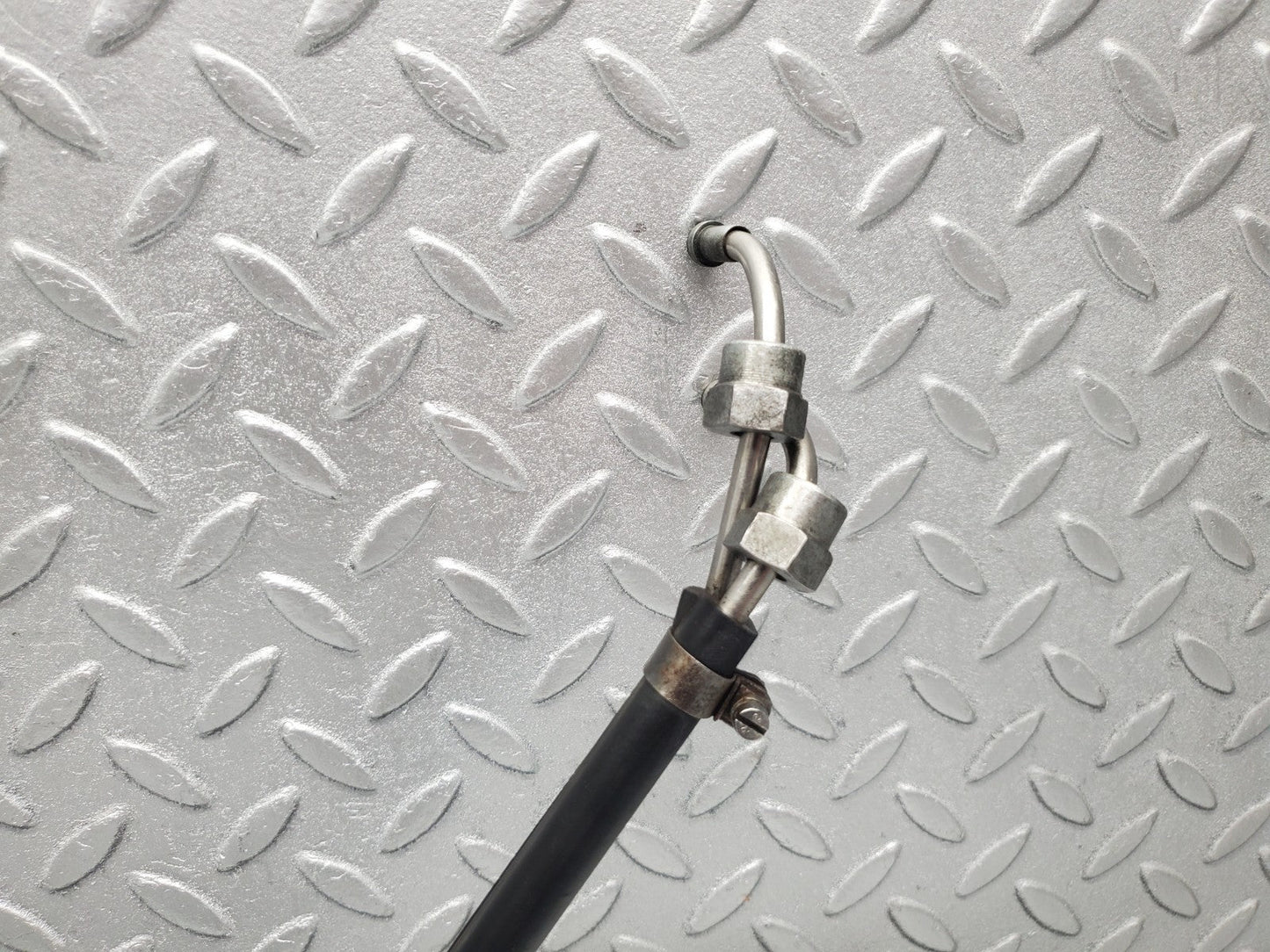 W112 fuel hose pipe used OEM