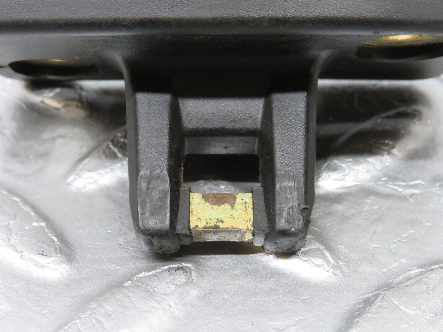 34078 Mercedes-Benz W124 260E Trunk Lock Latch