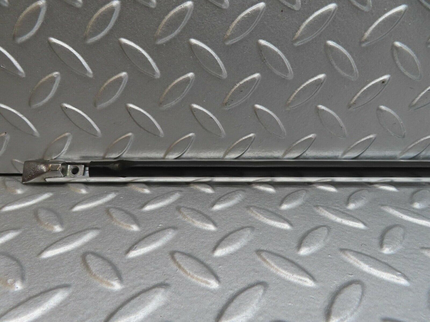 12945 Mercedes-Benz W111 220SE Front Left Door Centre Moulding Trim