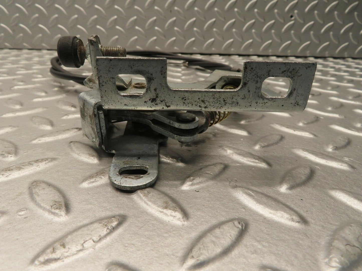 11694 Mercedes-Benz R107 450SL Soft Top Mechanism Lock With Cable Right Side