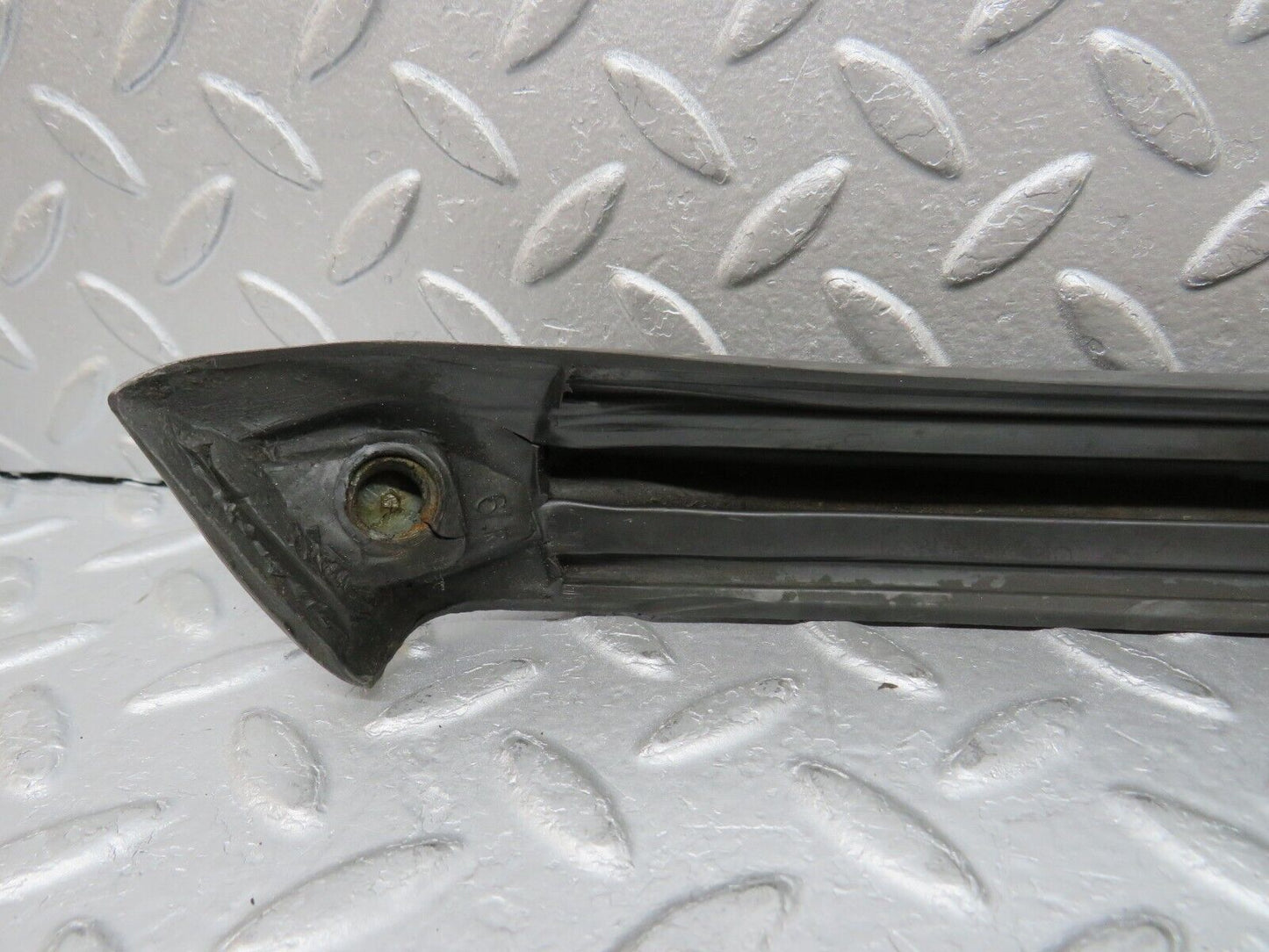 35628 Mercedes-Benz R107 280SL Rear Bumper Rubber