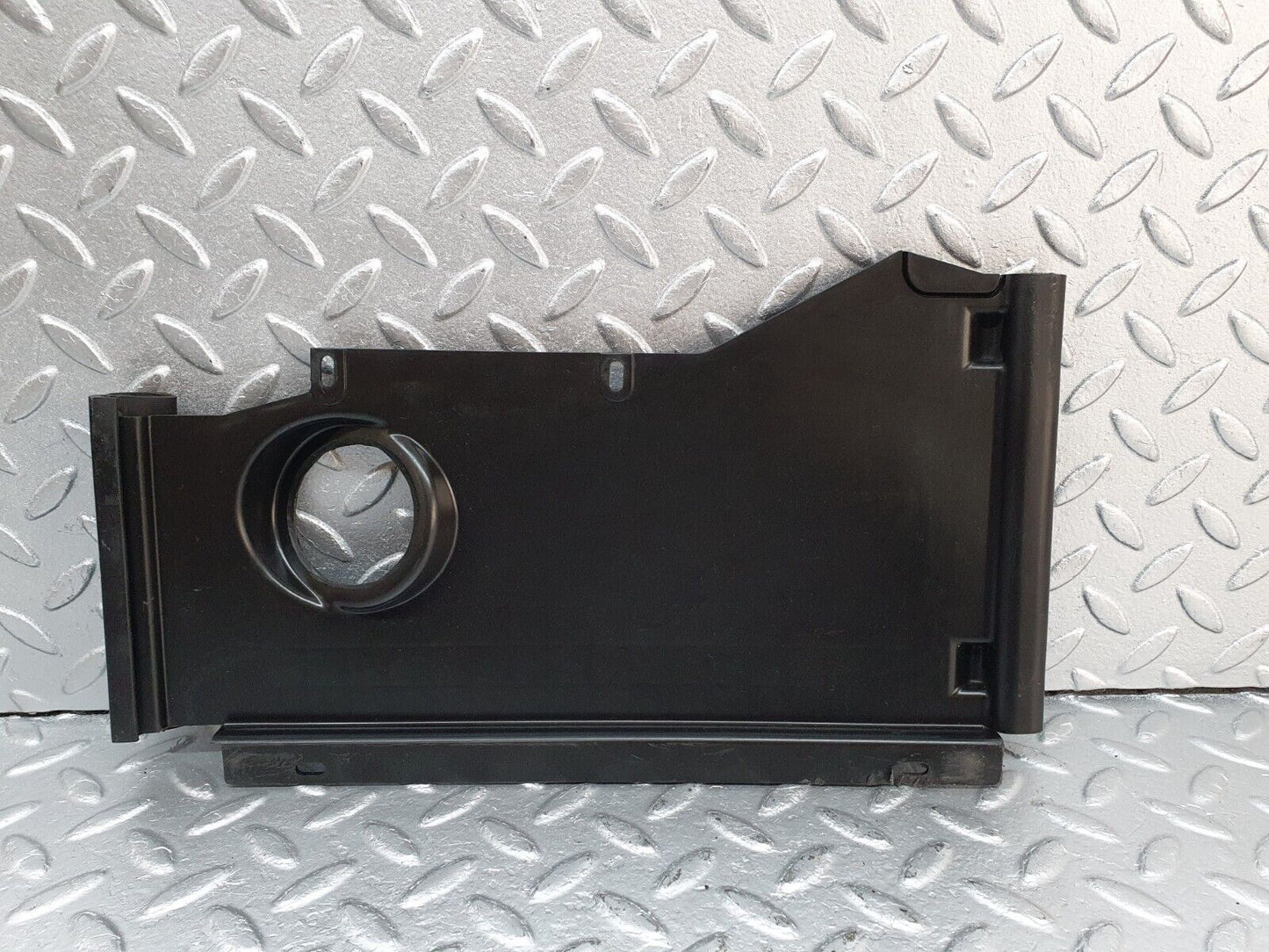 41549 Mercedes-Benz W124 200E Radiator Fan Shroud Cover 1245051588