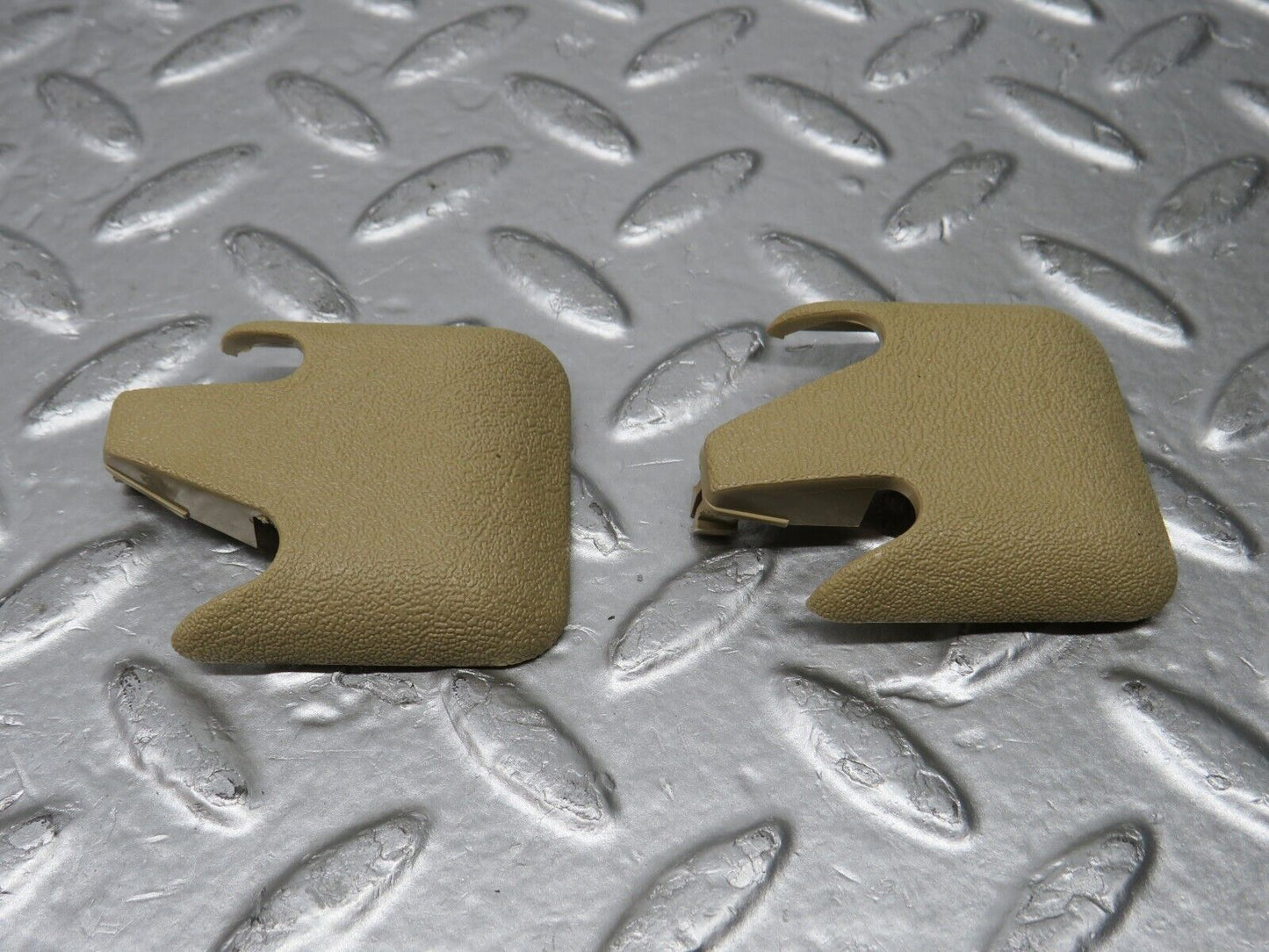 29546 Mercedes-Benz W124 230E Front Seat Rail Trim Cover Beige 1246842118