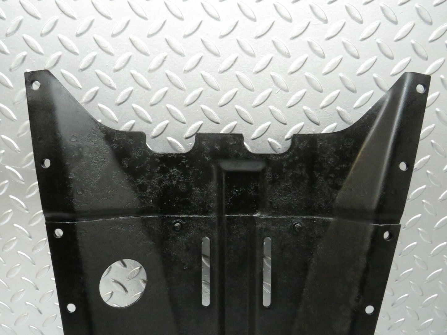 23824 Mercedes-Benz C107 450SLC Coupe Gearbox Mount Bracket Holder