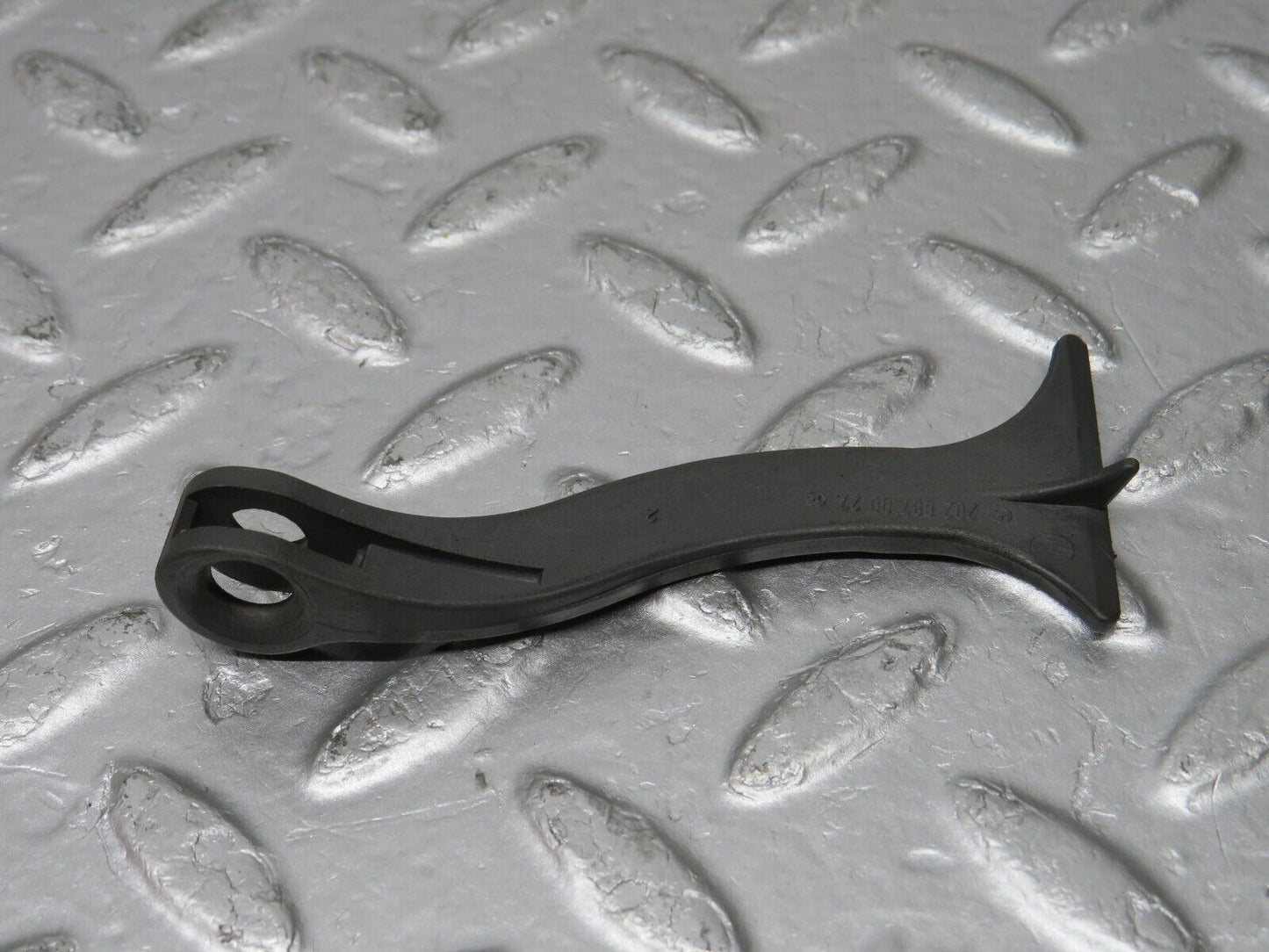 33443 Mercedes-Benz W202 C180 Bonnet Release Pull Handle 2028870027