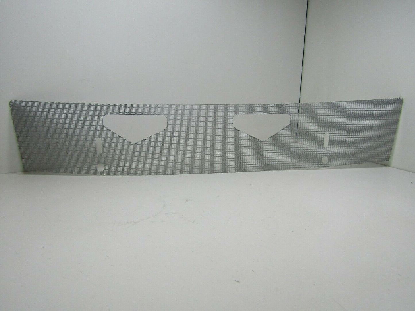 2129 Mercedes-Benz W116 350SE Lower Grille For Air Vent Grille