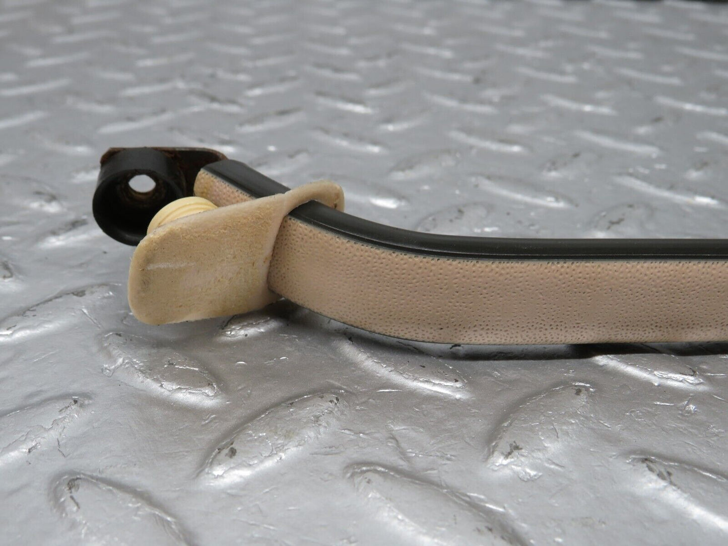 40084 Mercedes-Benz R107 350SL Coupe Hardtop Roof Grab Handle Pair