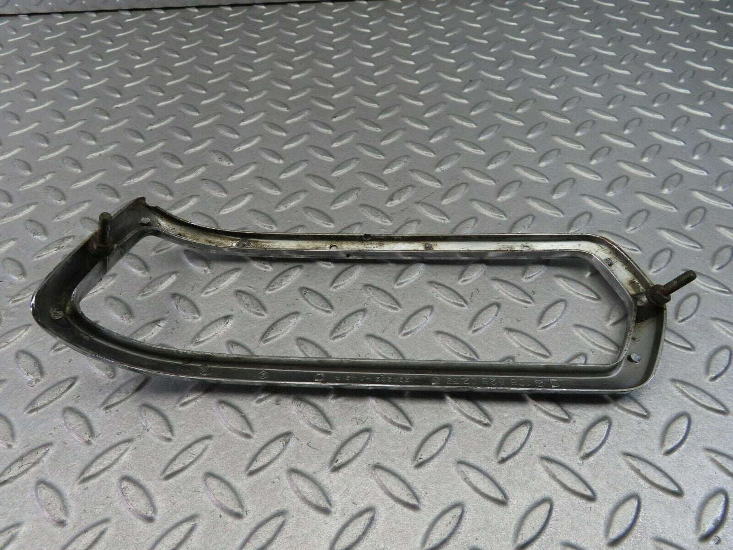 8100 Mercedes-Benz W108 Tail Light Chrome Frame Right 1088260259
