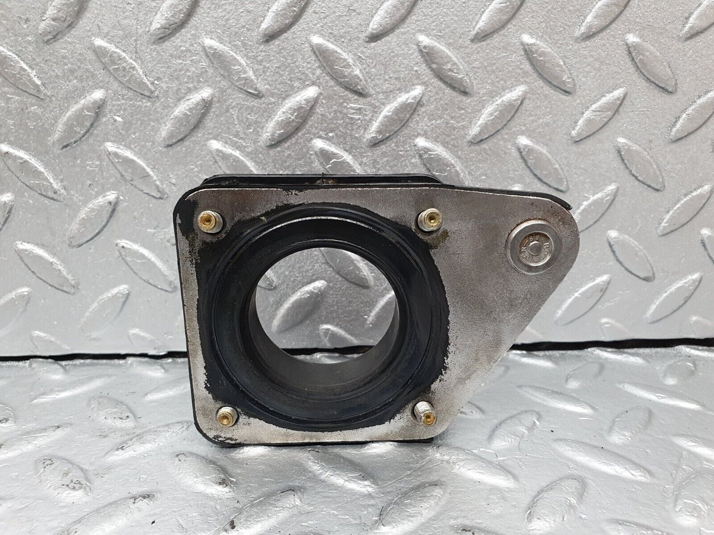 41606 Mercedes-Benz W124 200E Carburettor Mounting Flange 1020711368