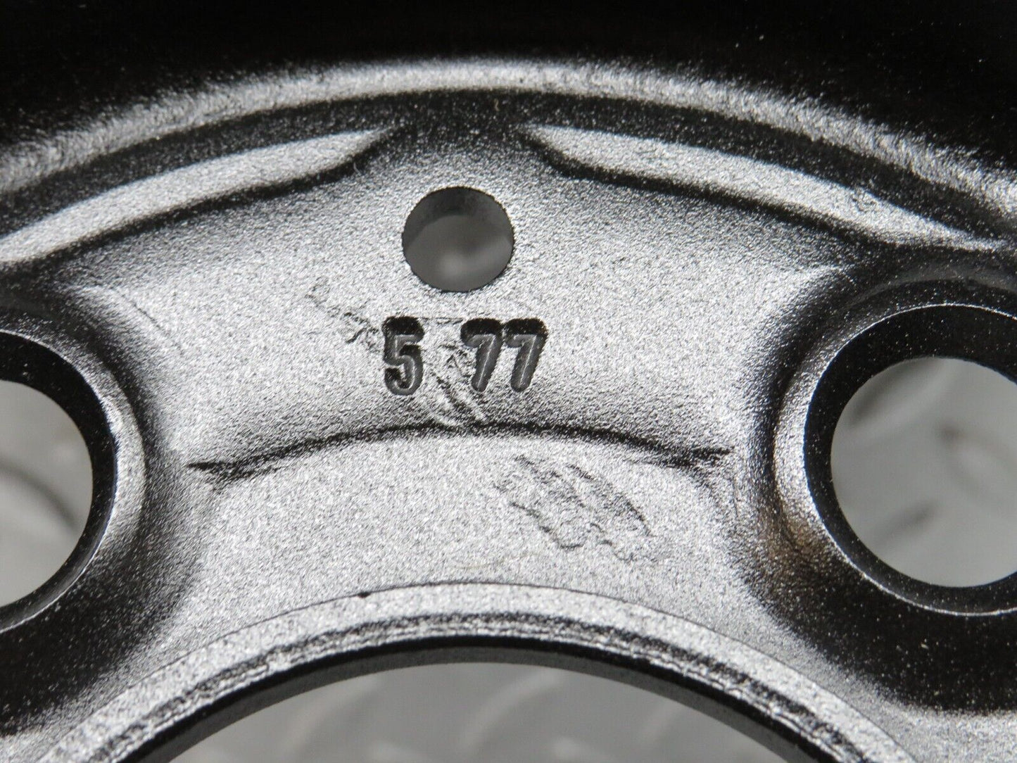 39050 Mercedes-Benz Steel Wheel 6.5Jx14H2 1084000802