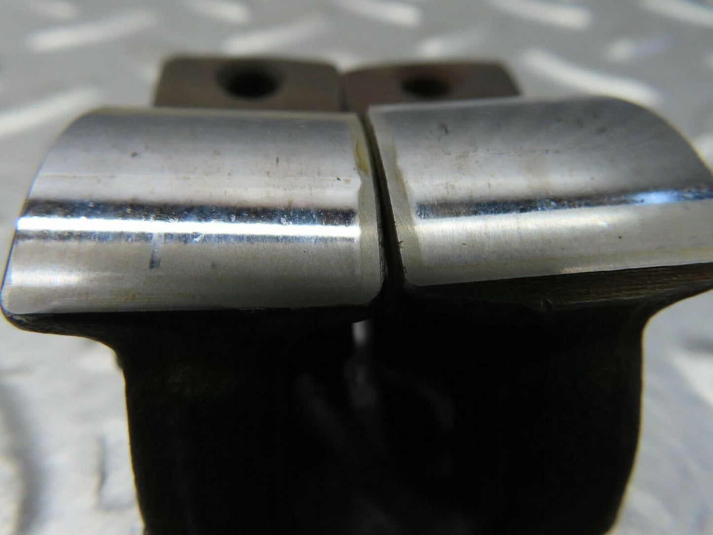 15693 Mercedes-Benz R107 450SL Valve Rocker Arm With Valve Tappet Pair