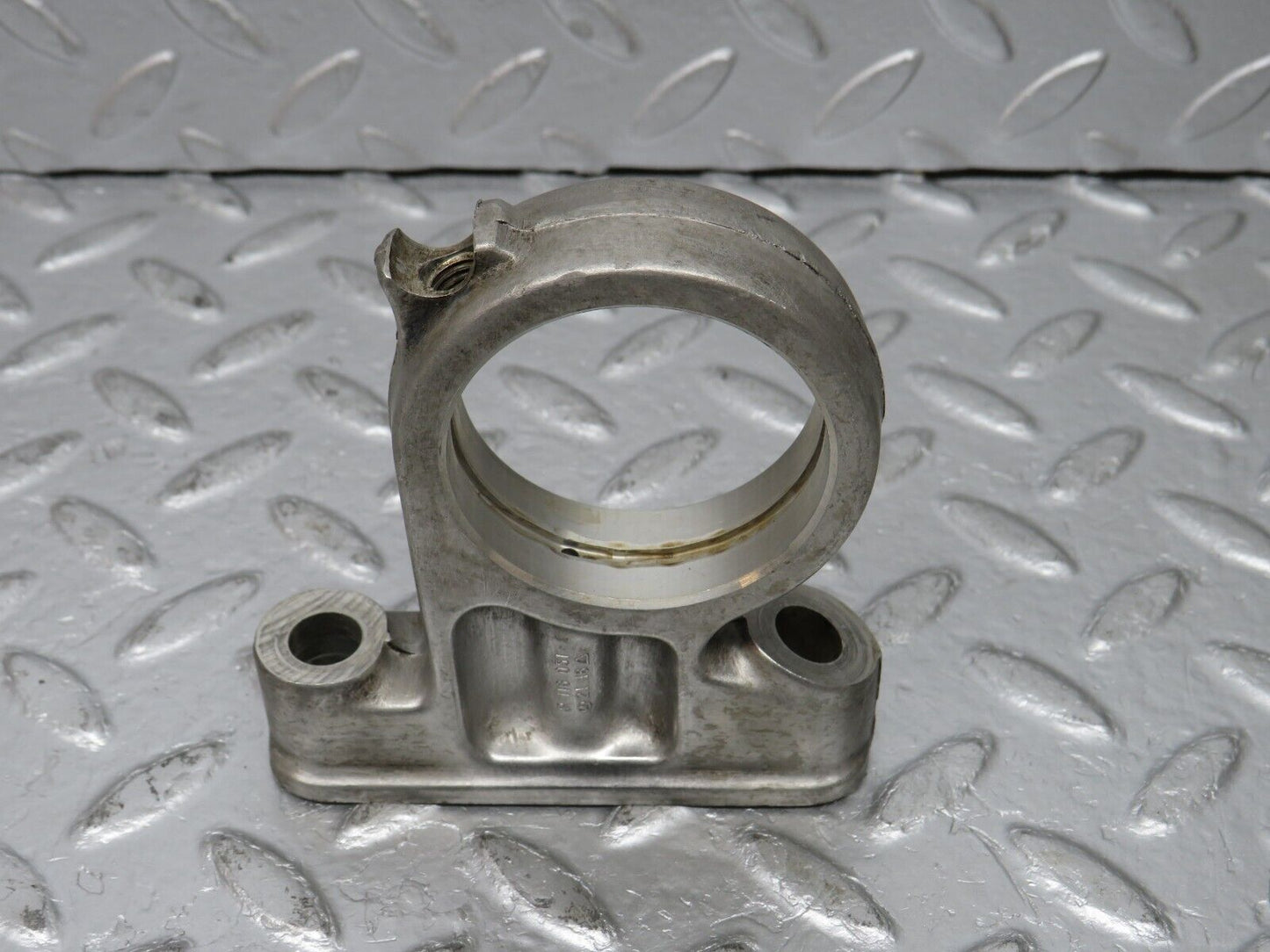 32793 Mercedes-Benz C107 R107 350 V8 Camshaft Tower Bearing 1160511810
