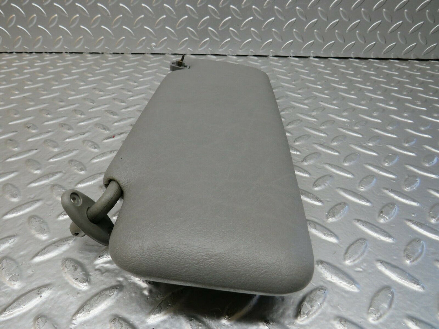 24272 Mercedes-Benz S124 220TE Wagon Sun Visor Right Side
