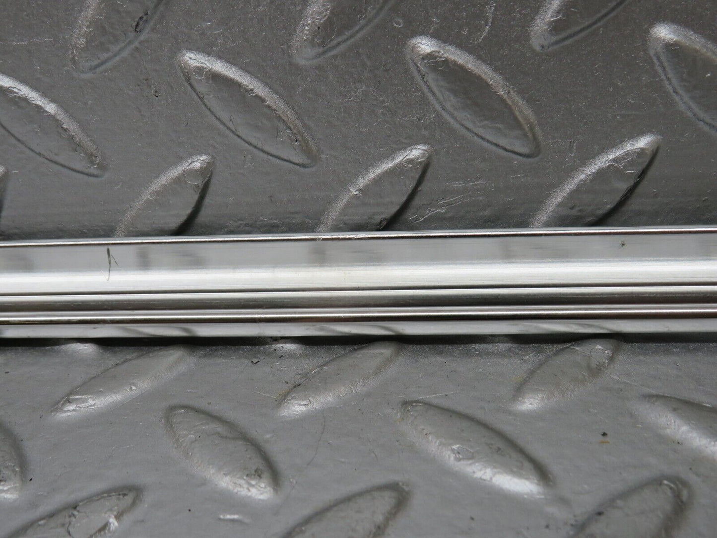34467 Mercedes-Benz C126 380SEC Coupe Right Door Card Chrome Trim