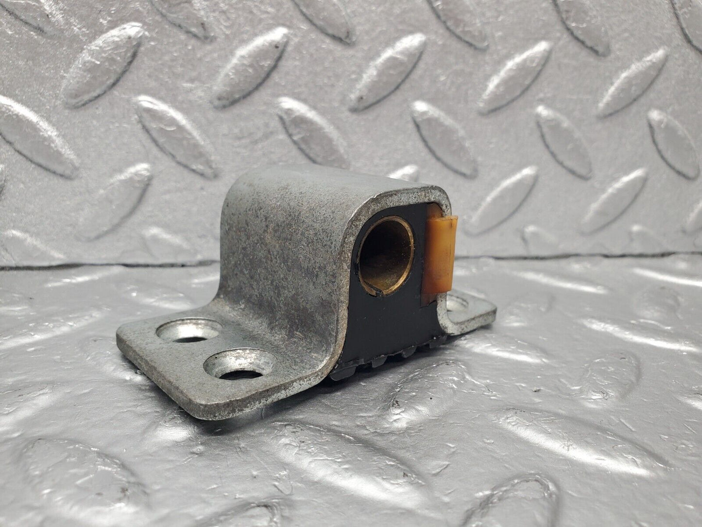 46475 Mercedes-Benz C123 280CE Coupe Right Door Lock Latch