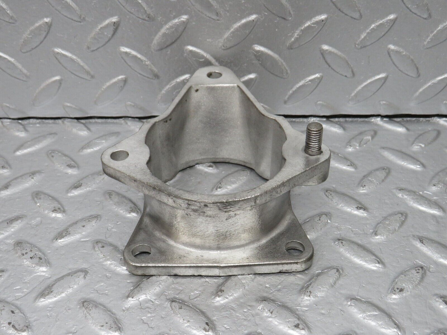 40450 Mercedes-Benz W110 230 Brake Booster Bracket 1104310145