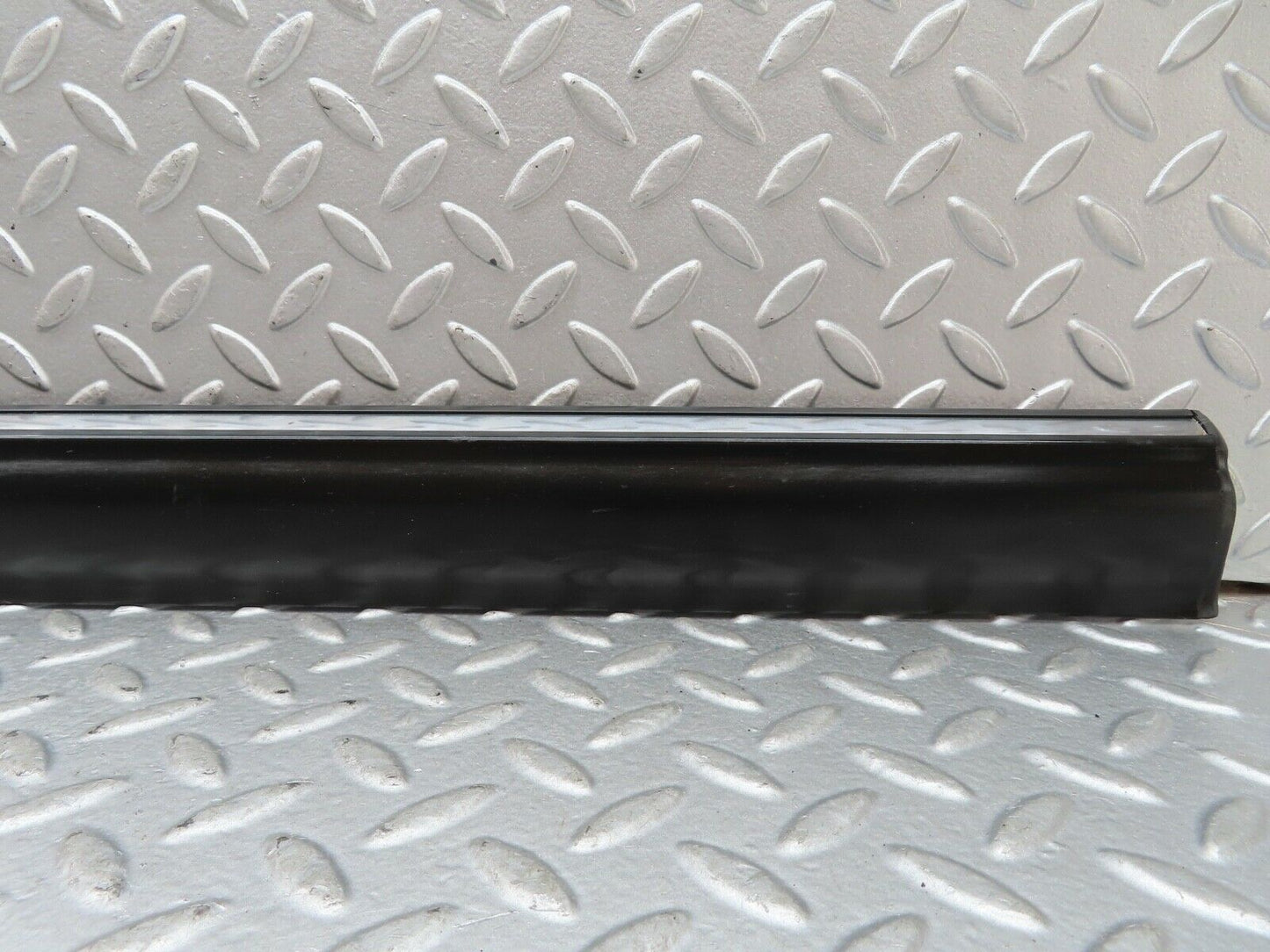 19228 Mercedes-Benz W123 300D Front Left Door Lower Moulding Trim