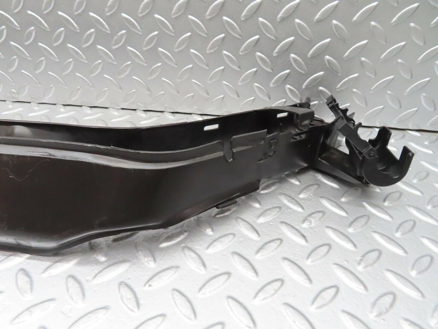 14904 Mercedes-Benz W140 S320 Engine Bay Cable Channel 1408214589